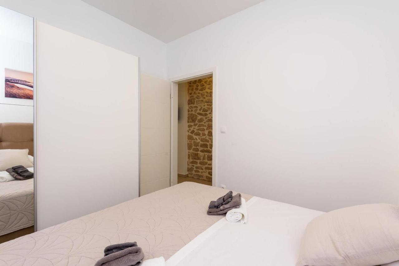 Apartmani Boras Metković Exterior foto